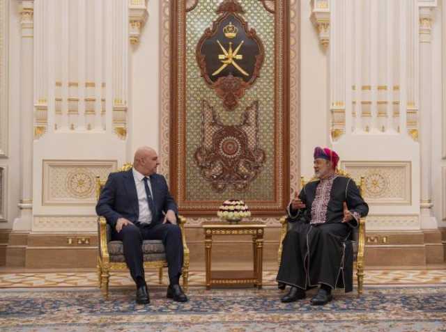 جلالة السلطان والرئيس اللبناني يعقدان لقاءً خاصًّا