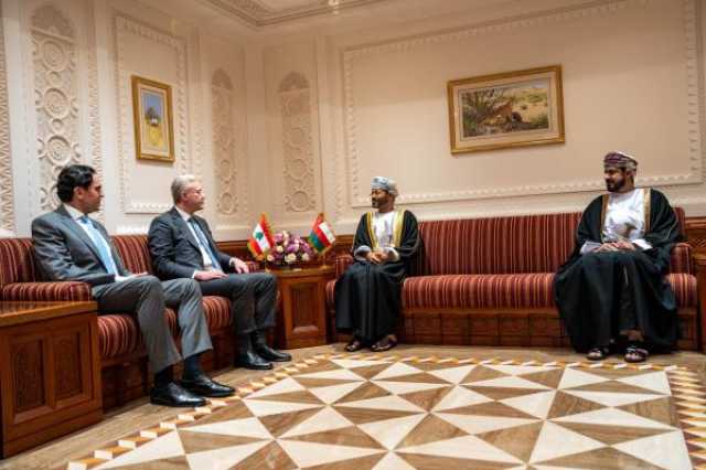 بدر بن حمد يستعرض مع يوسف رجي استكشاف مزيد من فرص التعاون
