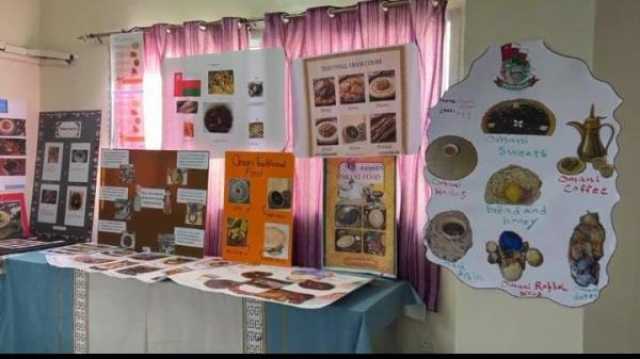 مدرسة المنهل الخاصة تكرم الفائزين في مسابقة 'أفضل بوستر للمأكولات العُمانية' ضمن احتفالاتها باليوم الوطني