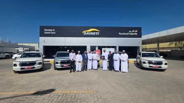 'سيارتي للتأجير' تعزز أسطولها بـ10 مركبات 'سوزوكي جراند فيتارا'