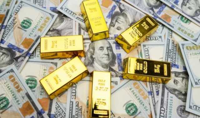 انخفاض طفيف للذهب مع ارتفاع الدولار