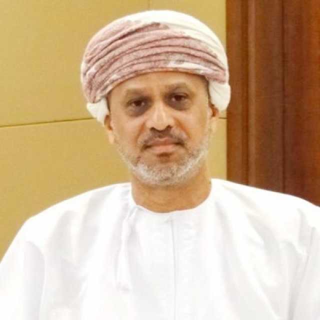 قروض دون عائد.. توضيح حول المرسوم السلطاني بإعادة تنظيم بنك التنمية