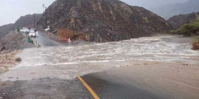 فرص لهطول أمطار على جبال الحجر