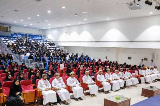 تعزيز مهارات 755 معلما ومعلمة استعدادا للعام الدراسي الجديد