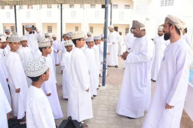 مدير 'تعليمية جنوب الشرقية' يطلع على سير العمل بالمدارس