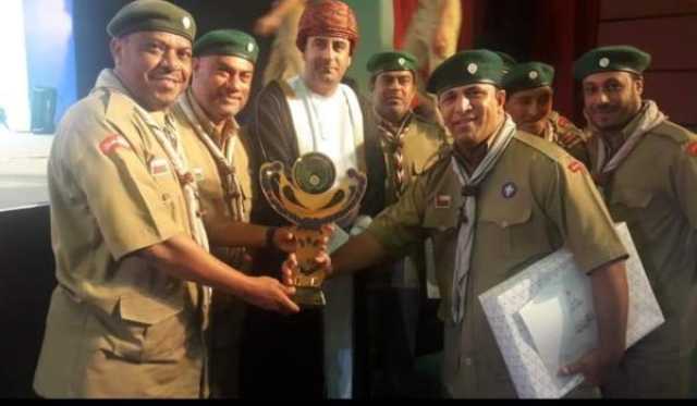 بعد خروجه للتقاعد.. 'تعليمية جنوب الباطنة' تودع القائد الكشفي صالح الغافري
