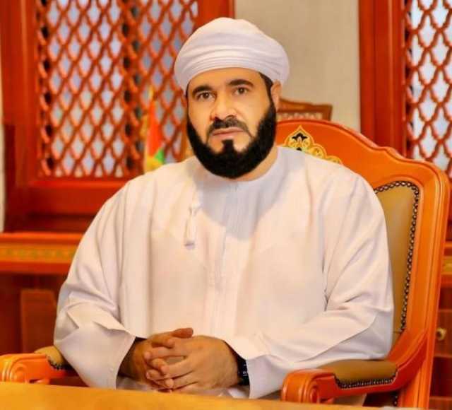 وزير الأوقاف والشؤون الدينية يفتتح أعمال المؤتمر العُماني للصيرفة الإسلامية.. 8 نوفمبر