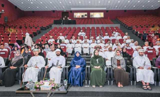 مناقشة دور الجمعيات المهنية في تعزيز التنمية المستدامة
