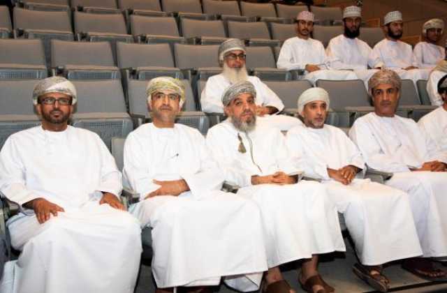 جامعة السلطان قابوس تسلط الضوء على جماليات 'لغة الضاد'