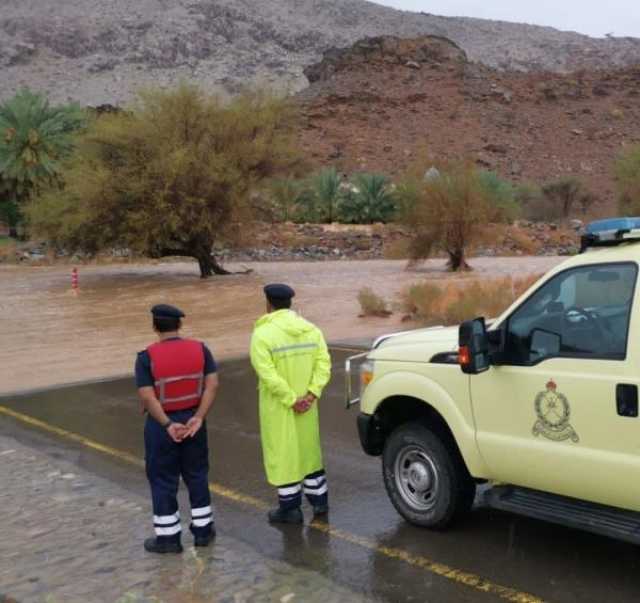 احتجاز عائلة مكونة من 5 أشخاص بمنطقة خضراء السيح بولاية البريمي