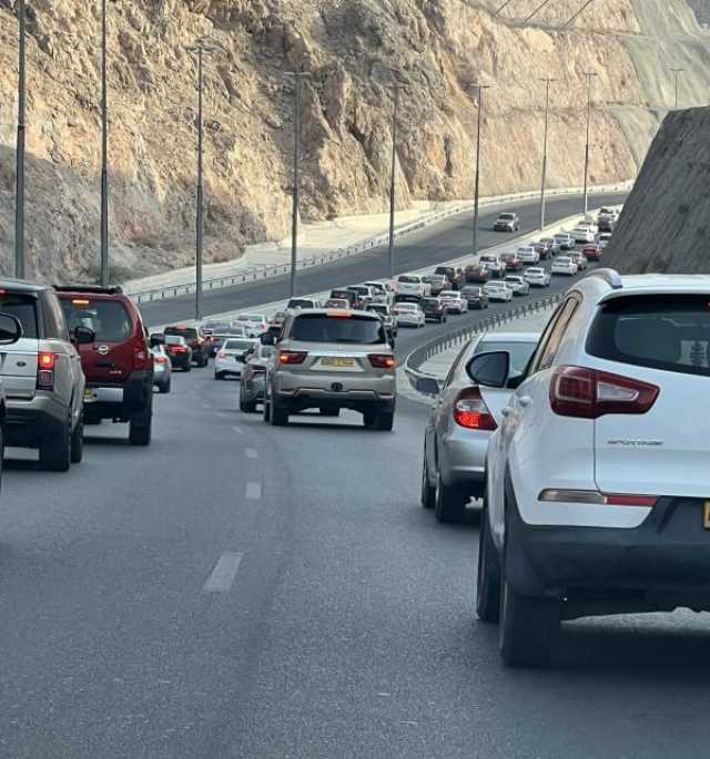 تنويه لمستخدمي طريق عقبة العامرات بوشر