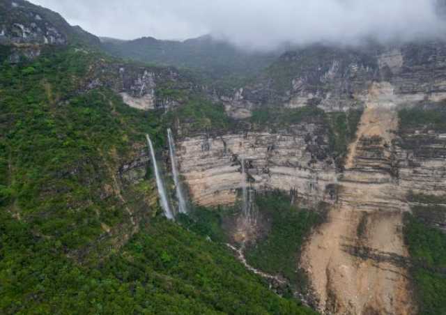 انخفاض ملحوظ في درجات الحرارة بالسلطنة مع اندفاع كتلة باردة شمالية.. عاجل