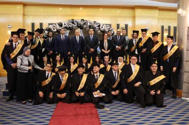 المدرسة المصرية مسقط تحتفل بتخريج دفعة 2023-2024 من طلبة وطالبات قسم الثانوية البريطانية (IG)