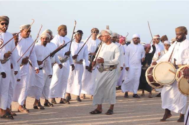 مهرجان الشعر الأول بجعلان بني بو علي يشهد إقبالا كبيرا