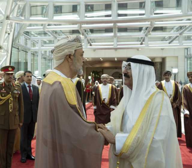 جلالة السلطان وأمير الكويت يبحثان جوانب التعاون الثنائي القائم