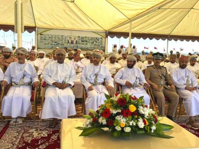 مشاركة واسعة في 'مهرجان حمراء الدروع للإبل'