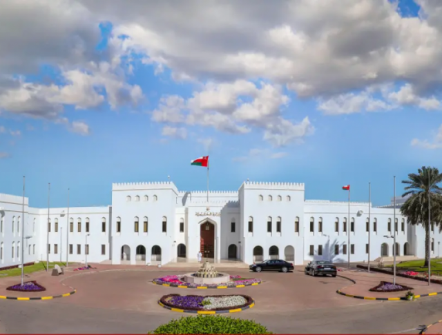 عُمان تدين عدوان الاحتلال على غزة وتدعو لتحرك دولي عاجل