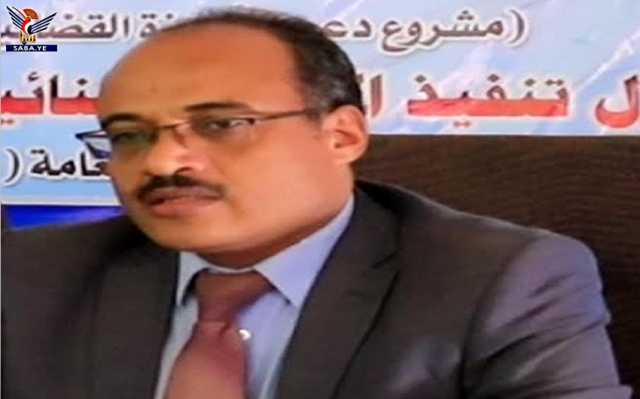 رئيس هيئة مكافحة الفساد يعزي في وفاة يحيى حسن المداني