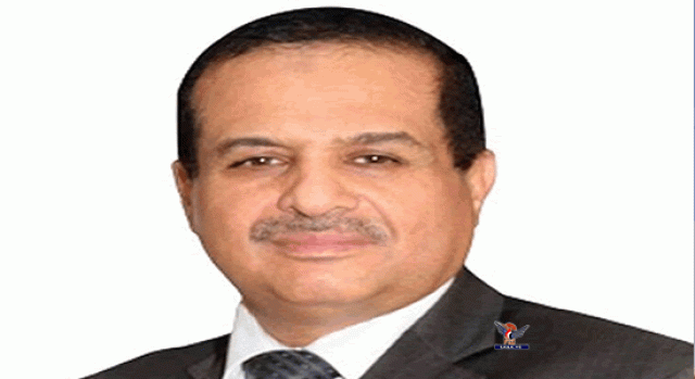 وزير النقل يهنئ قائد الثورة ورئيس المجلس السياسي بالعيد التاسع لثورة 21 سبتمبر
