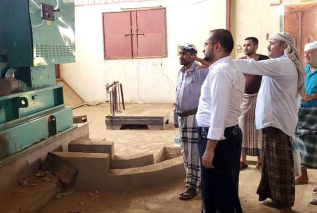 الاطلاع على أوضاع محلج القطن في مديرية زبيد بالحديدة ومتطلبات تشغيله