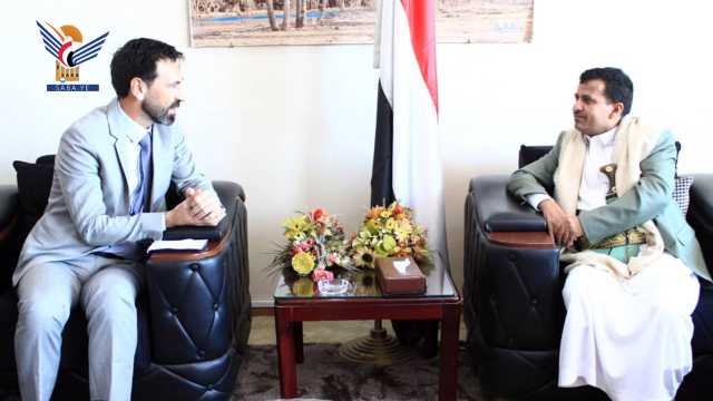 نائب وزير الخارجية يلتقي المدير الإقليمي للجنة الدولية للصليب الأحمر