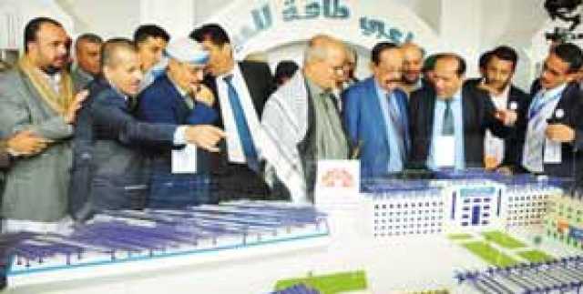 وزير الكهرباء والطاقة في حكومة تصريف الأعمال الدكتور محمد البخيتي لـ”الثورة  “: نسعى لتطوير قطاع الطاقة وتخفيف قيمة التعرفة الكهربائية في اليمن لتصل إلى ١٠٠ ريال