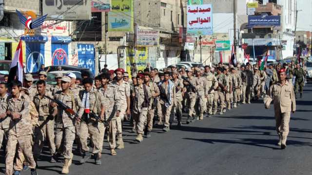 مسيرة وعرض رمزي بمديرية الثورة تأييداً ودعماً لعملية “طوفان الأقصى”
