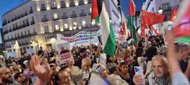 33 منظمة طلابية في جامعة هارفارد تدين العدوان الصهيوني على الفلسطينيين وتظاهرات في نيويورك وكاليفورنيا