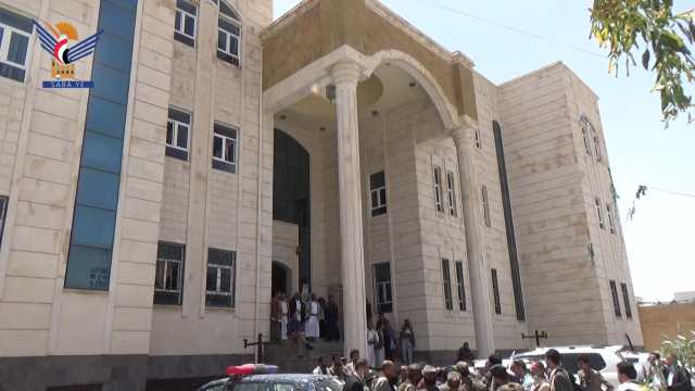 المحكمة الجزائية تقر نقل المتهم الجرموزي من حجز المباحث إلى السجن المركزي