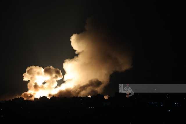 ستشهاد 17 فلسطينيا جراء قصف العدوان الصهيواميركي منزلاً في مخيم النصيرات
