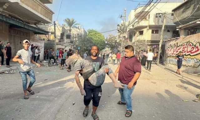 جثث لمئات النازحين الفلسطينيين في شوارع أعلنها العدو الصهيوني آمنة