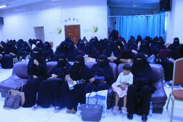 الهيئة النسائية بالحديدة تدشن فعاليات إحياء ذكرى ميلاد فاطمة الزهراء