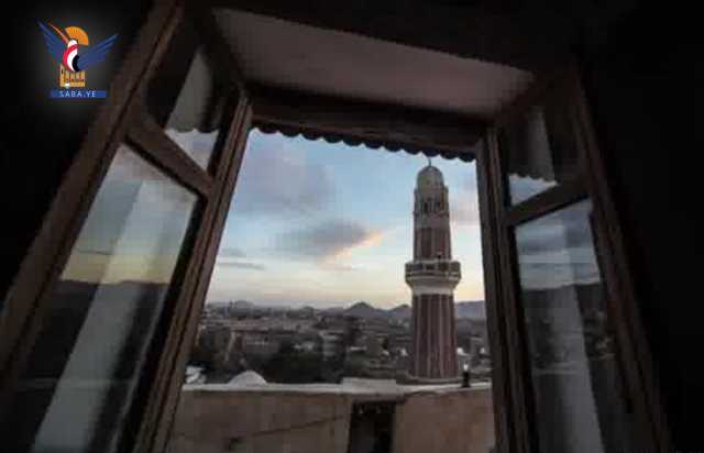 وزارة السياحة تستأنف العمل بمشروع الدليل السياحي للمعالم الدينية المتعلقة بالهوية الإيمانية وأعلامها