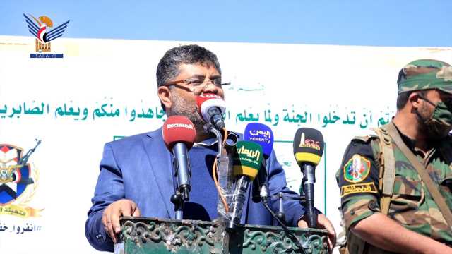 محمد الحوثي مخاطباً أمريكا وبريطانيا: لا نأبه بغاراتكم ولن نتراجع عن موقفنا ونصرتنا للقضية الفلسطينية