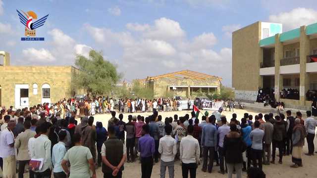 وقفة في القبيطة بلحج تنديداً بجرائم العدو الصهيوني بحق الشعب الفلسطيني