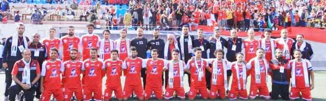 رئيس الفيفا يبارك لأهلي صنعاء التتويج بلقب الدوري العام