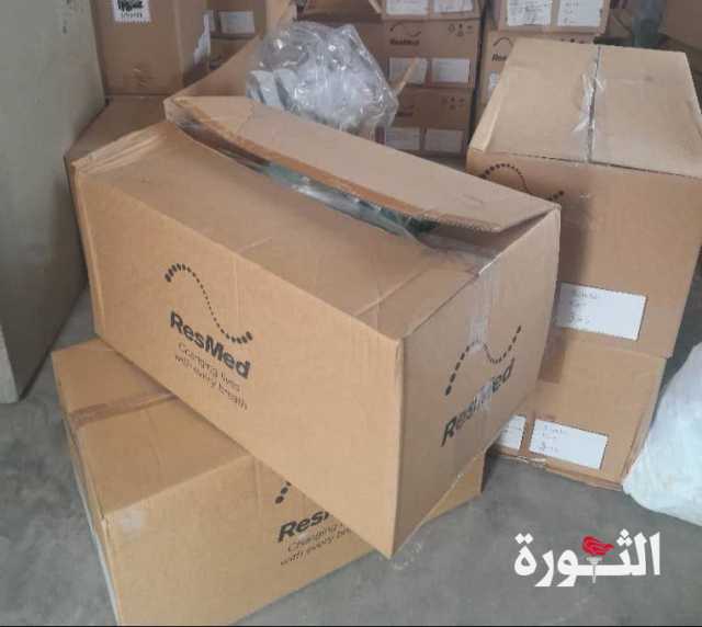 تعز..مكتب الصحة يرفد ثلاثة مستشفيات بأجهزة ومعدات طبية