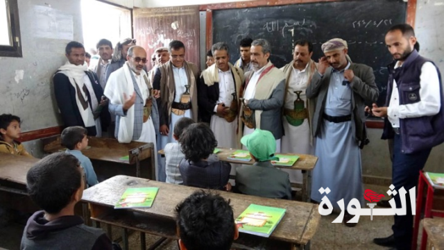 الزيكم والذماري يدشنان الدورات والمدارس الصيفية بمحافظة المحويت