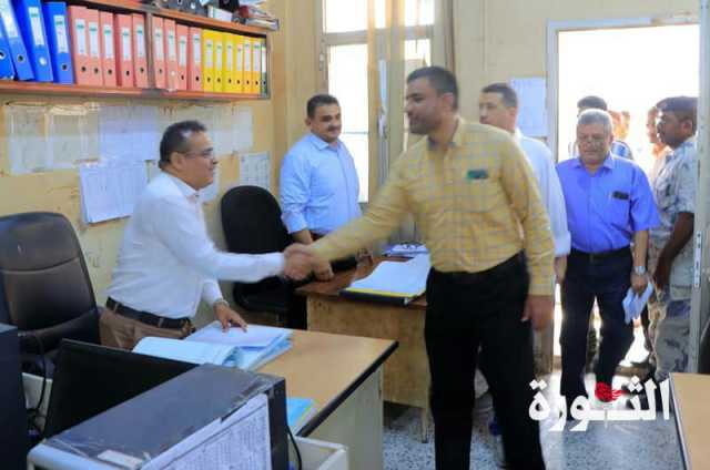 تفقد مستوى الإنضباط الوظيفي بميناء الحديدة عقب اجازة عيد الفطر
