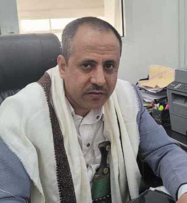 مدير فرع البنك المركزي اليمني بصعدة لـ «الثورة »: تمت إعادة تشغيل فرع البنك المركزي بصعدة للنهوض بمهامه التنموية
