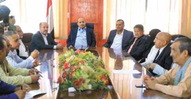 بن حبتور: الإشكاليات التي تواجه الوحدات الإدارية وفي مقدمتها المرتبات ستنتهي بعد التوقيع على اتفاق الحل الإنساني والسياسي