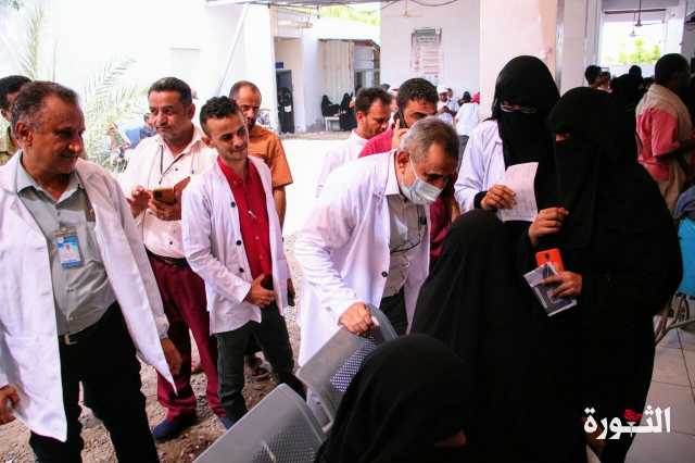 تدشين المخيم الطبي المجاني الرابع لمرضى القلب والضغط والداء السكري بهيئة مستشفى الثورة بالحديدة 