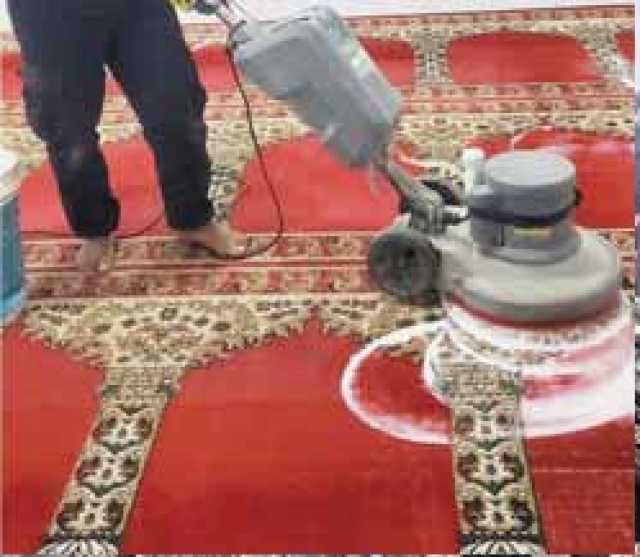 أوقاف الأمانة.. غسل وصيانة العديد من الجوامع والمساجد
