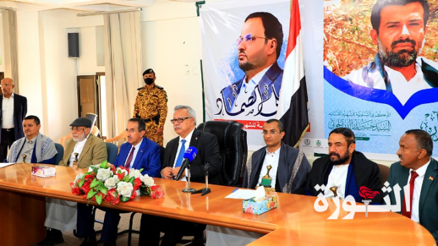 الدكتور بن حبتور يطلع على جهود وزارة الخدمة المدنية في مراقبة وتعزيز الانضباط الوظيفي عقب إجازة العيد