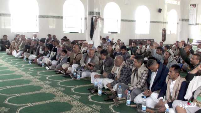 أبناء مديرية ريف إب يحيون ذكرى يوم الولاية