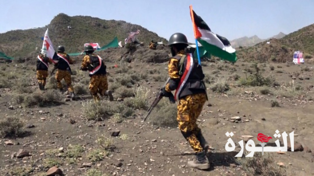 منتسبو وزارة الداخلية ينفذون مناورة عسكرية بعنوان “مع غزة حتى النصر”