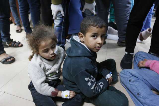 17 ألف طفل في غزة جعلهم العدو الصهيوني أيتامًا