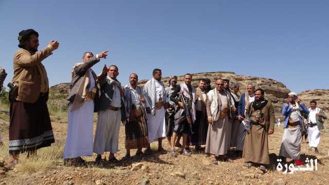 مسؤولي هيئتا مكافحة الفساد والأوقاف يزورون  المرابطين في عدد من الجبهات