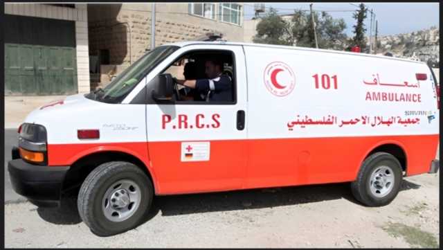 العدو يصيب طفلا فلسطينيا بالرصاص شرق نابلس ويداهم عدة منازل في الخليل
