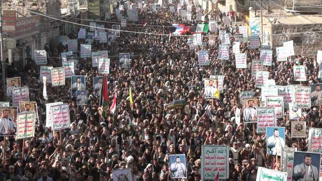 21 مسيرة حاشدة بذمار “مع غزة جهاد وتعبئة واستنفار وجاهزون لردع أي عدوان”